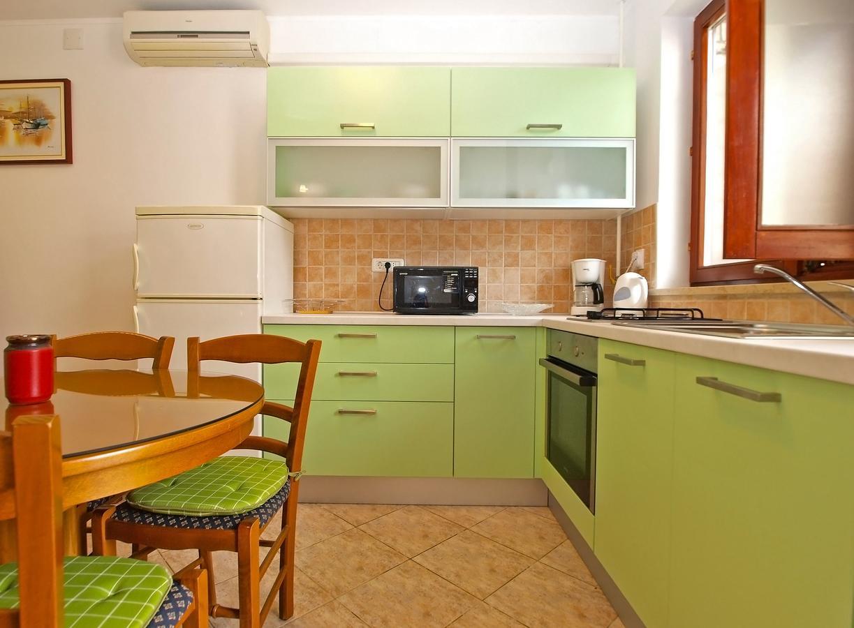 Apartments Slavka 1155 Πούλα Εξωτερικό φωτογραφία